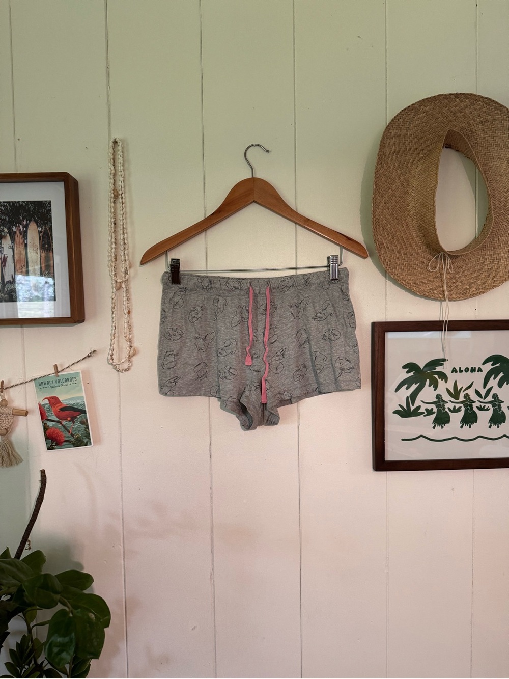 ✨Cats print Gray Drawstring Lounge Shorts with Pink Tie✨